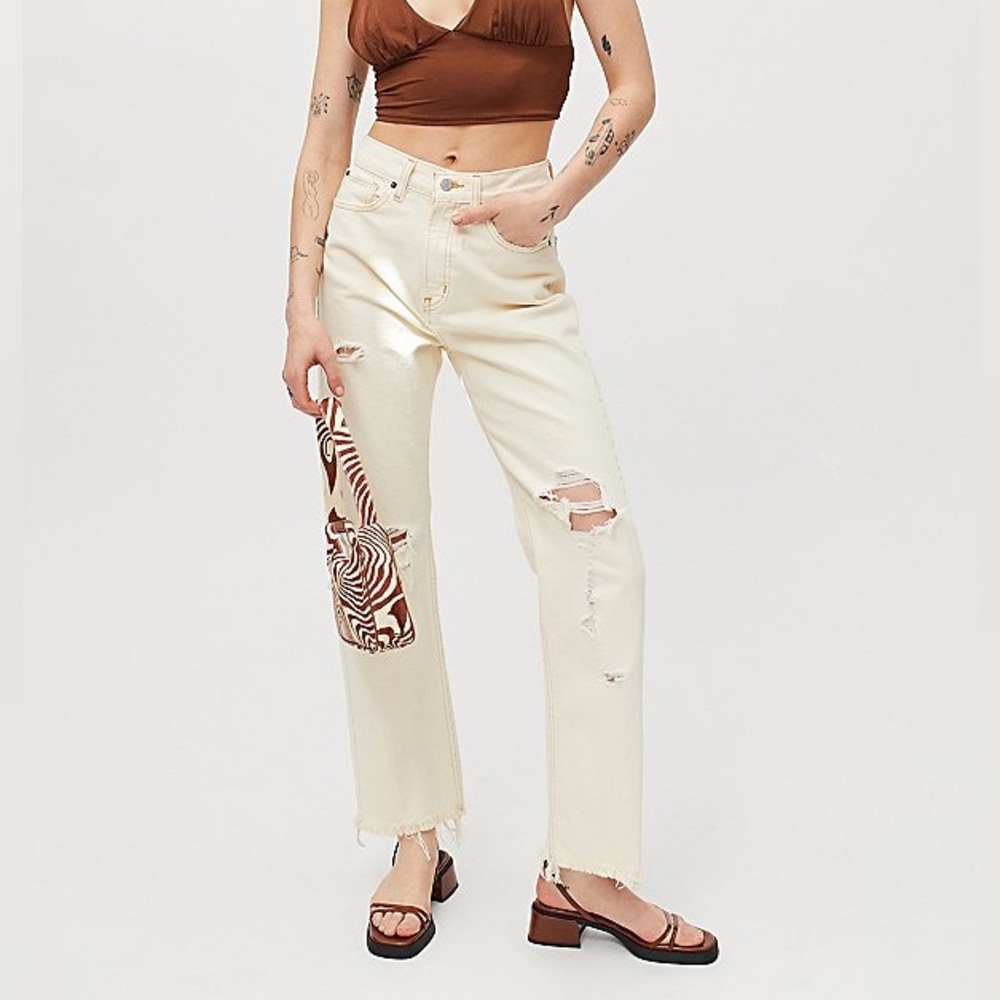 BDG Cream/Ivory Ripped Distressed Cowboy Jean Urban Outfitters